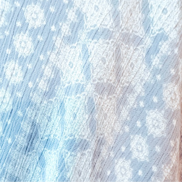 Final Touch Short Sleeve Flowy Romper Boho Light Blue/White, Size Small - Picture 4 of 6